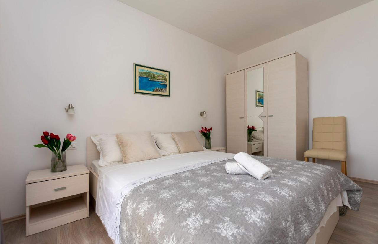 Apartments Beach Dream Mimice Buitenkant foto
